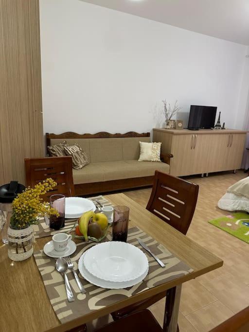 Studio Of Shpresa Vlorë Екстериор снимка