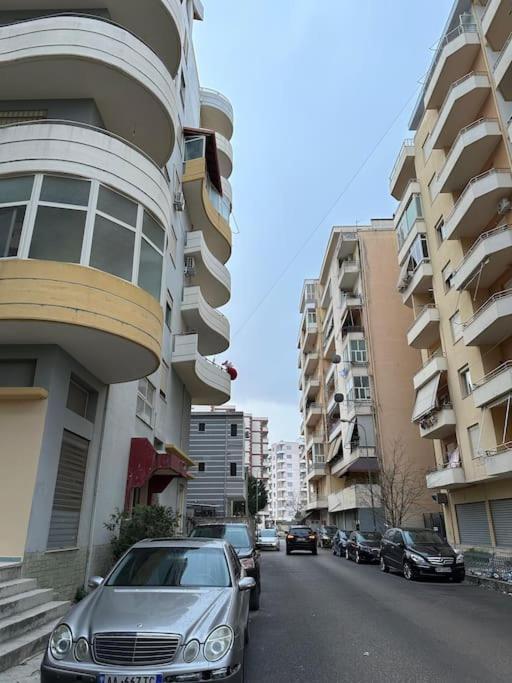 Studio Of Shpresa Vlorë Екстериор снимка